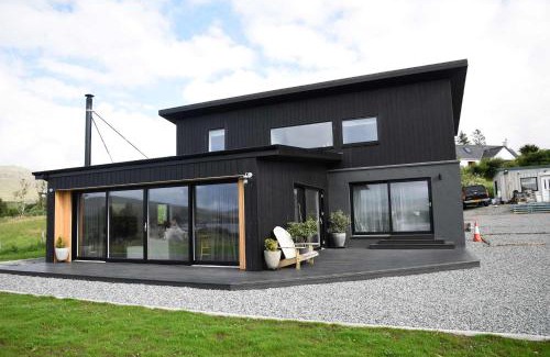 Portree Bed & Breakfast | Taigh Scalpaigh