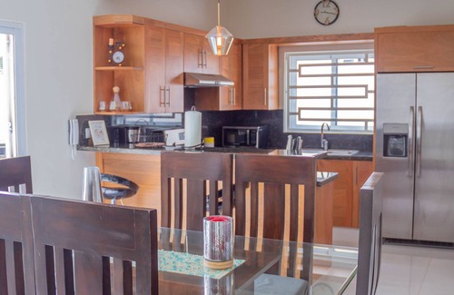 Cerro alto House | Taina house full of peace.