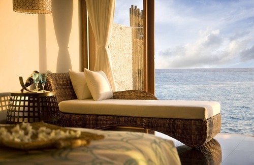 Hembadhu Island Resort | Taj Coral Reef Resort & Spa Maldives – A Premium All Inclusive Resort