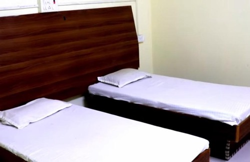 Bodh Gaya House | Taj House Home Stay