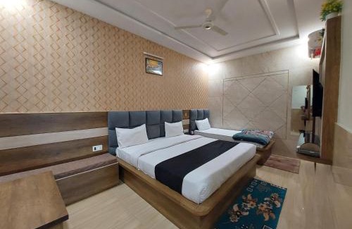 Taj Ganj House | Taj Nice Point Manage by Taj Sunrise Group