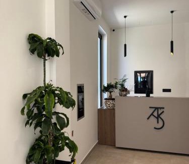 Orikum Hotel | Takas Boutique