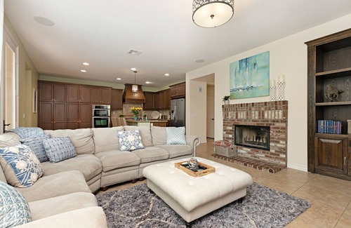 San Diego House | Take advantage of the low cost Kid & Pet-Friendly & Flexible Cancellation Policy