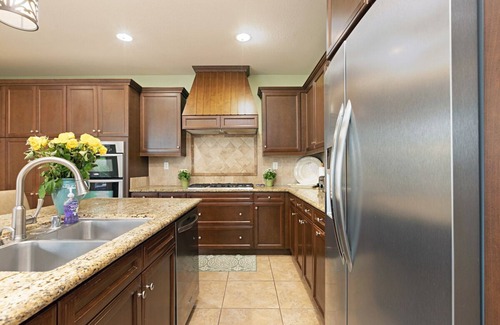 San Diego House | Take advantage of the low cost Kid & Pet-Friendly & Flexible Cancellation Policy