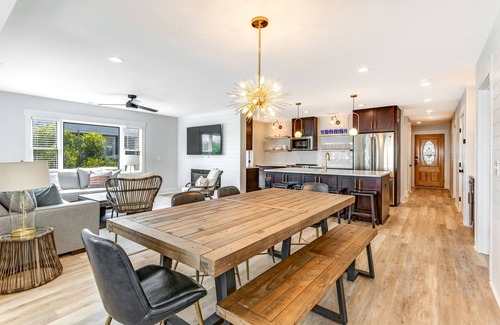 Shell Island House | Take in the salt air this family getaway!