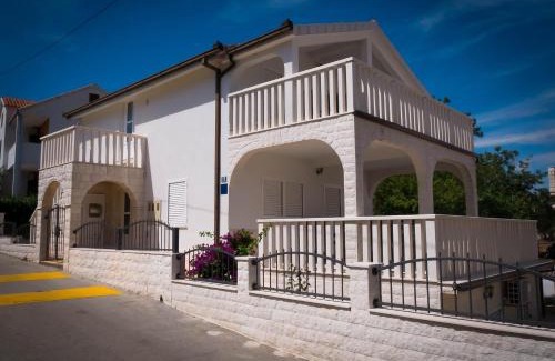 Slatine Apartment | Take it easy Apartments
