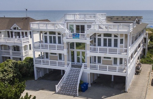 South Nags Head House | Take It To The Limit: 16 BR / 15 BA house in Nags Head, Sleeps 32