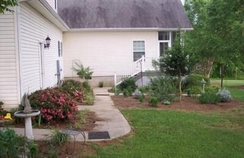 Norwood House | Take Ten On Tillery Right Away!!
