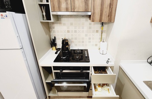 Celiktepe Mahallesi House | TAKSİM METROSU VE SAFİR AVM YE 10 DAKİKA MESAFEDE 12. KAT, 4 KİŞİLİK LÜKS 2+1