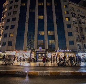 Gumussuyu Mahallesi Hotel | Taksim Square Hotel