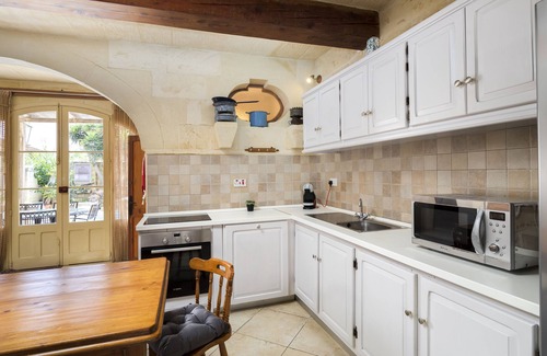 Santa Lucija Villa | Tal-Kitarra Villa