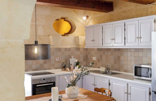 Santa Lucija Villa | Tal-Kitarra Villa