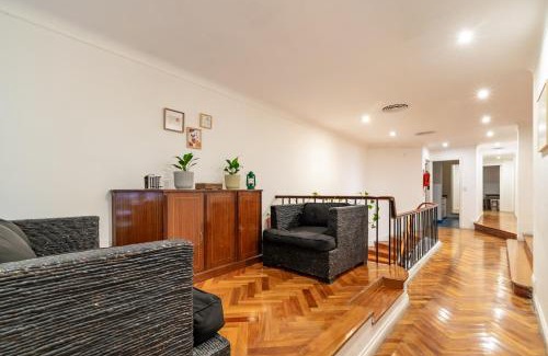 Recoleta House | Talcahouse