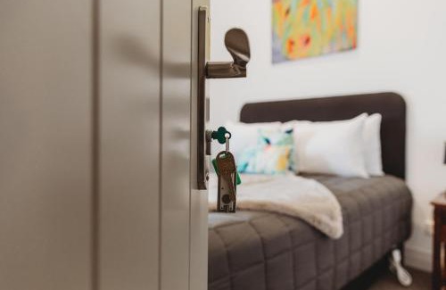 Katikati Hotel | Talisman Hotel & Restaurant