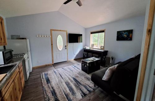 Talkeetna House | Talkeetna Fireweed cabin 2