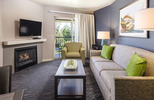 Redmond Resort | Tall mountains, deep rivers, beautiful vistas!