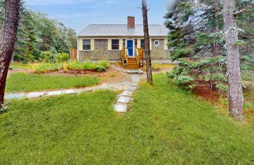 Wellfleet House | Tall Pines