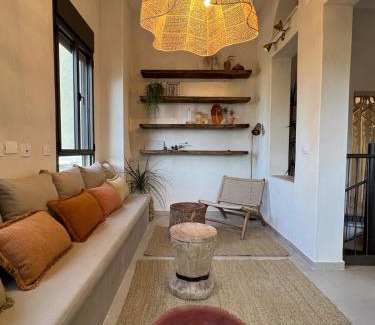 Haifa Apartment | Talpiot Market Stylish Patio Duplex by Sea N' Rent