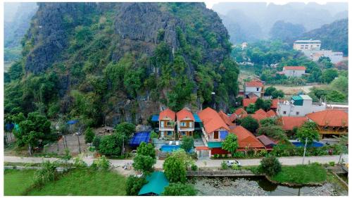 Hoa Lu House | Tam Coc Green Mountain Homestay