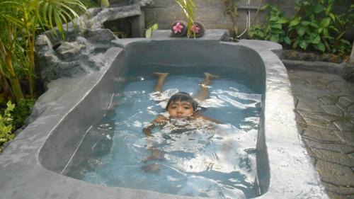 Pejarakan Hotel | Taman Menjangan homestay by SnorkelingMenjangan