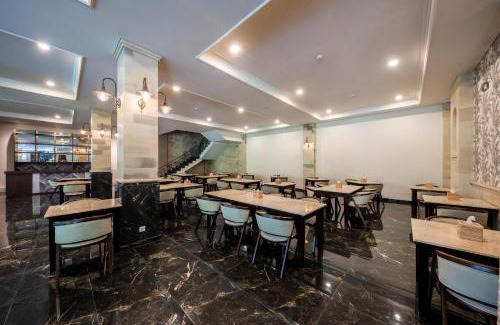 Gianyar Hotel | Taman Prakerti Bhuana Hotel