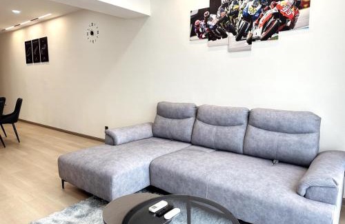 Taman Molek Apartment | TamanMolek Service Apartment By WP HOMESTAY