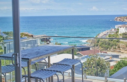 Sydney Apartment | Tamarama Beach Views 7