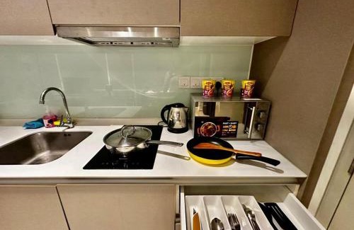 Cyberjaya Apartment | Tamarind Suite- Deluxe 2 bed studio Cyberjaya