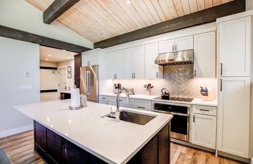 Warrior's Mark Condo | Tamarisk Telemark Condo: Great Location, Remodeled