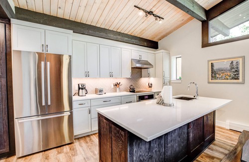 Warrior's Mark Condo | Tamarisk Telemark Condo: Great Location, Remodeled