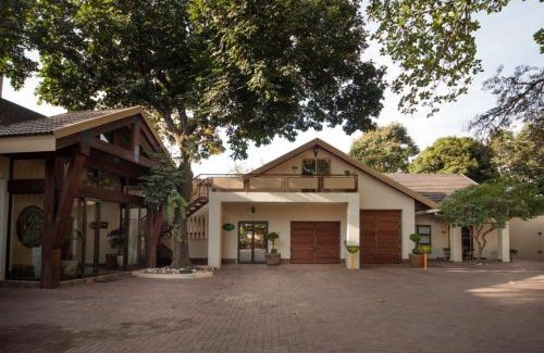 Tzaneen House | Tamboti Lodge Guest House