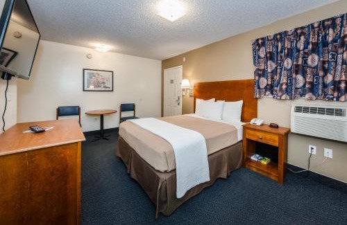 Largo Hotel | Tampa Bay Extended Stay Hotel