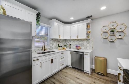 Ballast Point House | Tampa Retreat with Heated In-Ground Pool & Spa
