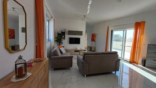 Dingli Apartment | Tan-Nanniet Penthouse in Dingli