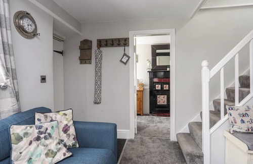 Rhyd-y-clafdy Cottage | TAN YR ALLT, pet friendly, with open fire in Chwilog