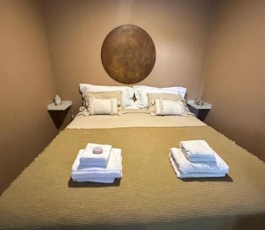 Villa Mercedes Apartment | Tanah Loft -