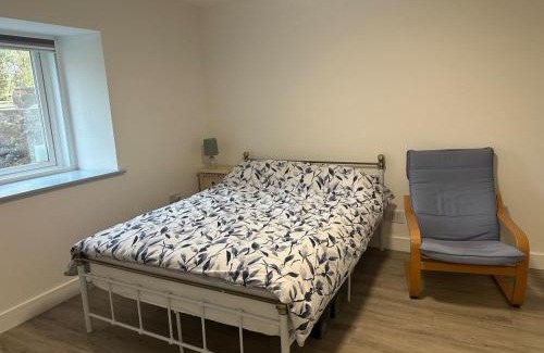 Carmarthen Apartment | Tanerdy - Self Contained Apartment
