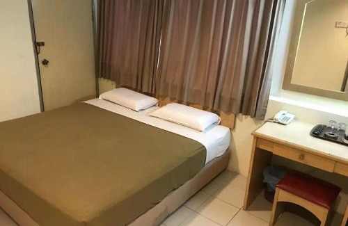 Chinatown Hotel | Tang City Hotel, Petaling Street, Merdeka PNB 118 Tower