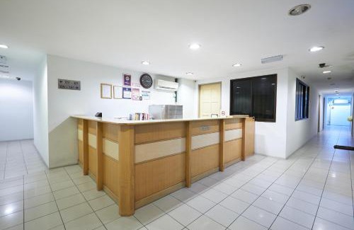 Chinatown Hotel | Tang City Hotel, Petaling Street, Merdeka PNB 118 Tower