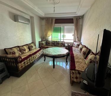 Bni Makada Apartment | Tanger Appartement avec piscine commune