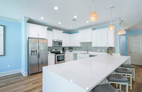 Crystal Beach House | Tangled in Blue - Pet-Friendly Vacation Rental Near the Beach with Private Pool