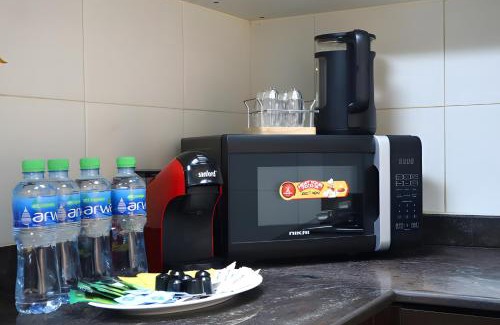 Abu Dhabi Apartment | Tango 1BR Apartment on Al Reem Island - Stylish Stay Near Reem Mall & Al Maryah Island