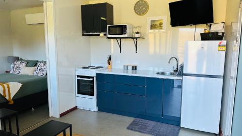 Nannup Apartment | Tanjanerup Chalets. “Clementine”