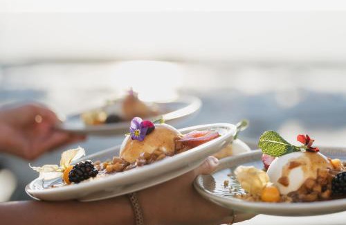 Grebbestad Resort | Tanumstrand SPA & Resort Stugor