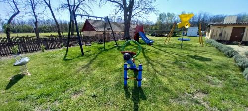 Lajosmizse House | Tanya 360°