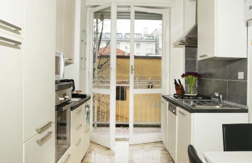 Montalbino Apartment | Taormina 36 - Ampio trilocale zona Isola e Niguarda con balcone!