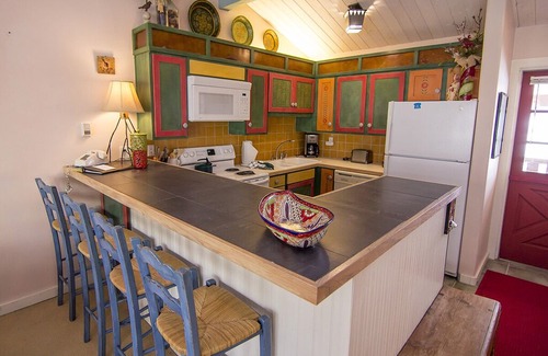 Taos Ski Valley Apartment | Taos Ski Valley Condo- Kandahar #104