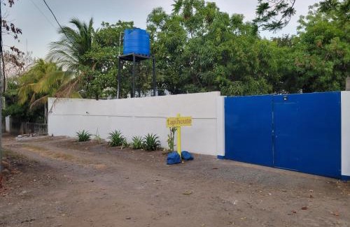 Las Penitas Hostel | Tapihouse