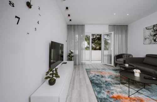 Rijeka Apartment | Tara