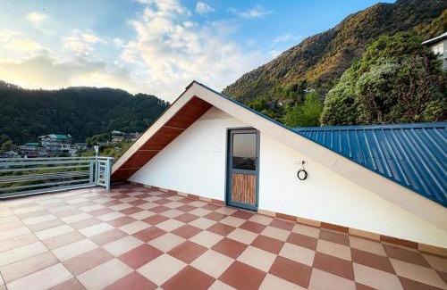 Bhagsu Nag Hotel | Tara Van